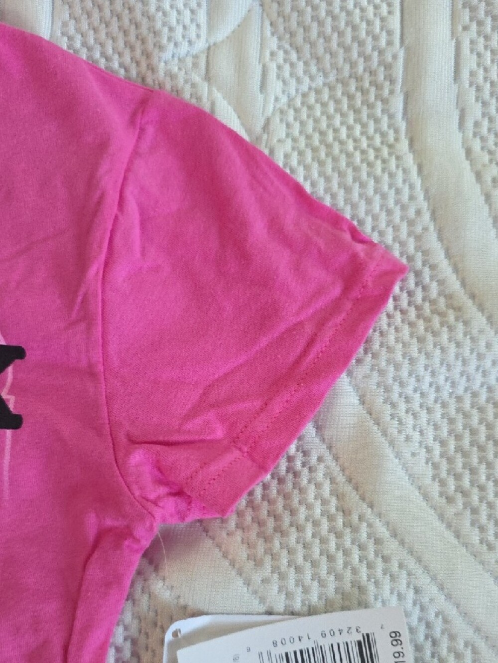 Hello Kitty Pink New York Glitter Graphic Tee For Girls, NWT, Sizes XS, M, or L. - Picture 12 of 13